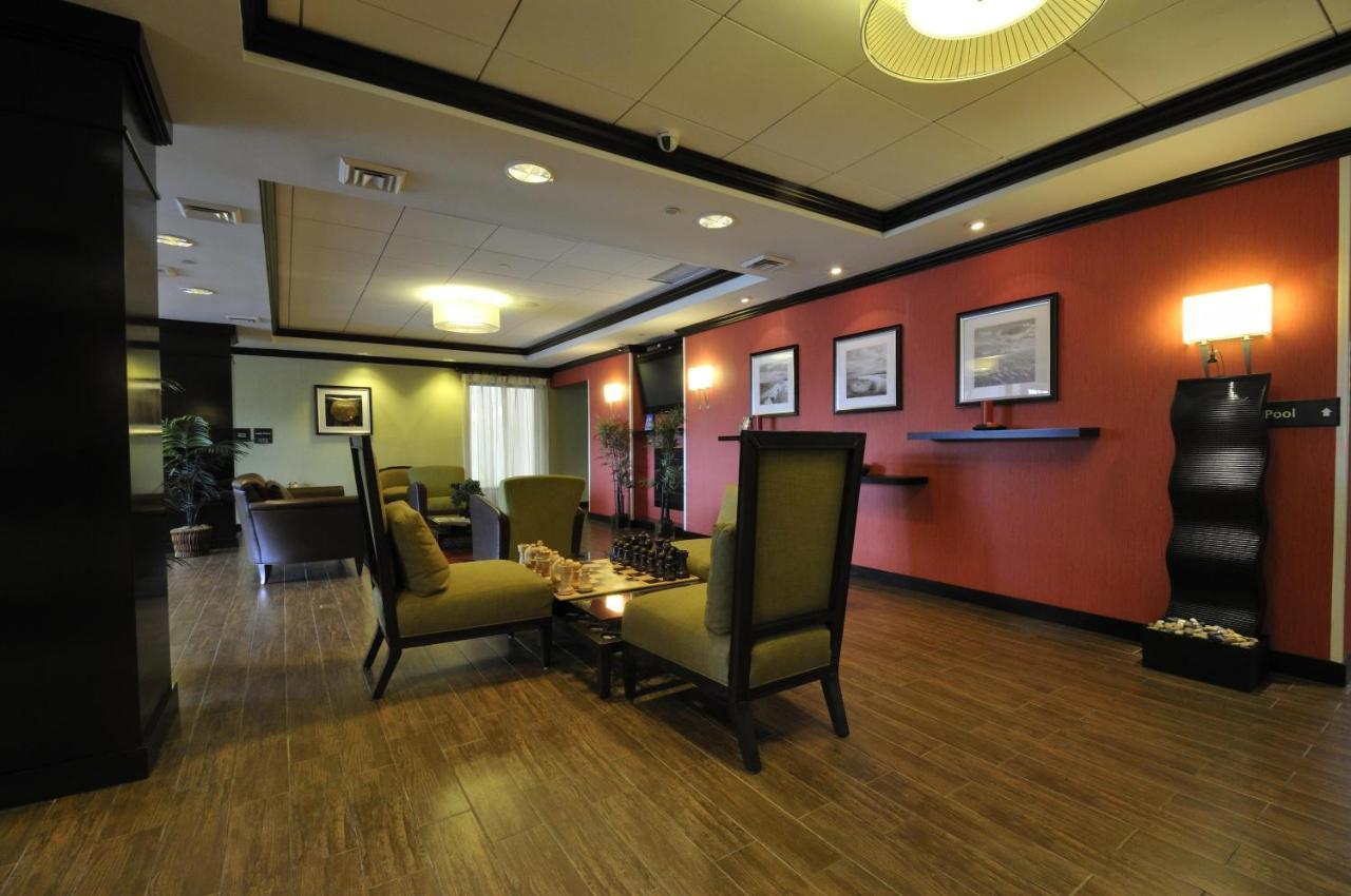 Hampton Inn Jericho - Westbury Luaran gambar