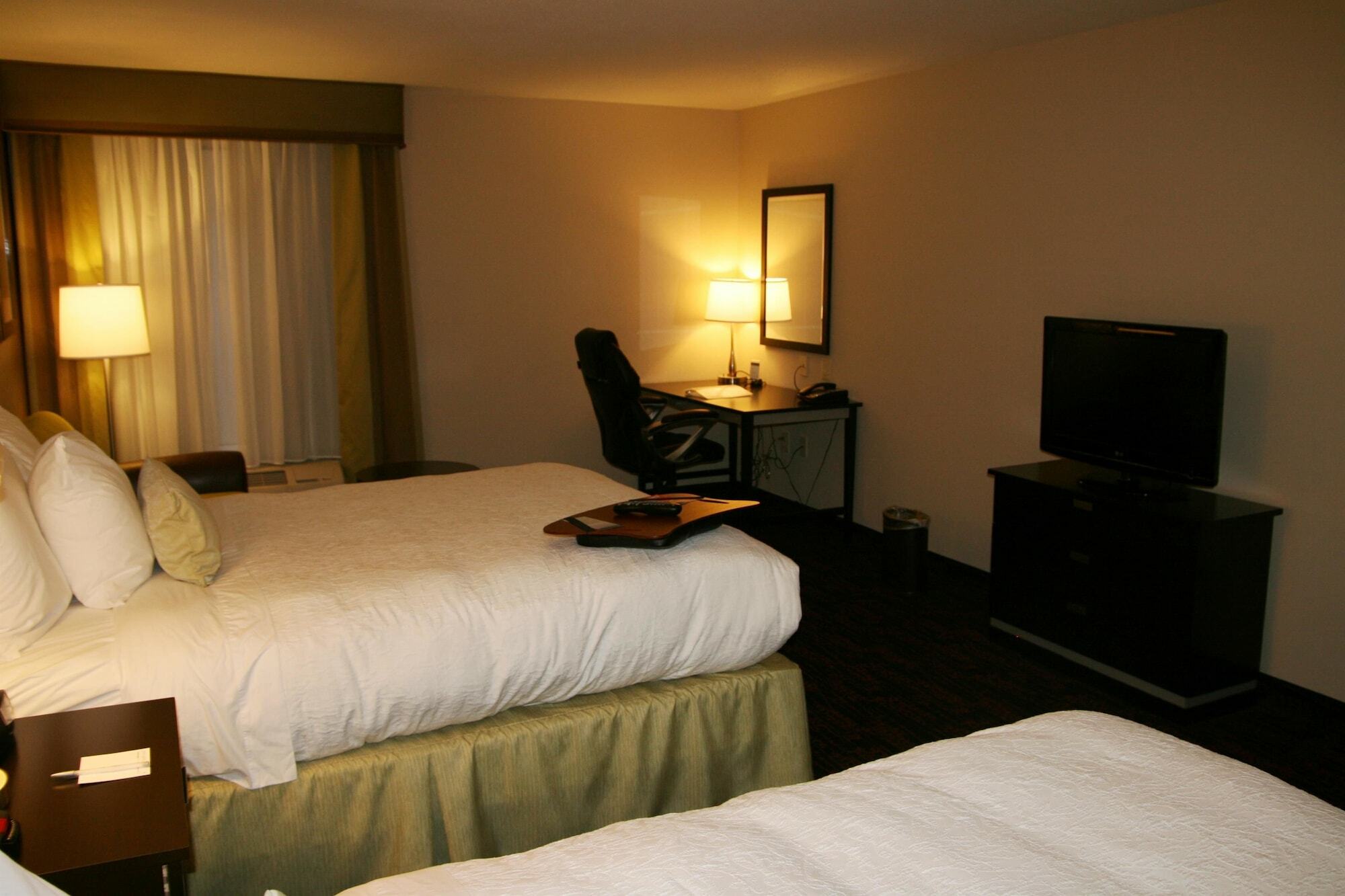 Hampton Inn Jericho - Westbury Bilik gambar